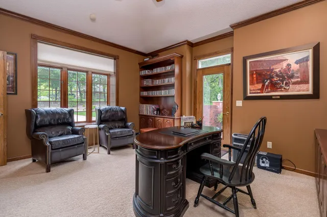 $1,099,000 | 17 Oriole Place, North Mankato, MN 56003