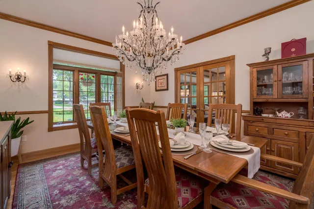 $1,099,000 | 17 Oriole Place, North Mankato, MN 56003