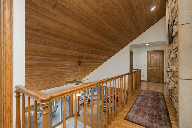 $1,099,000 | 17 Oriole Place, North Mankato, MN 56003