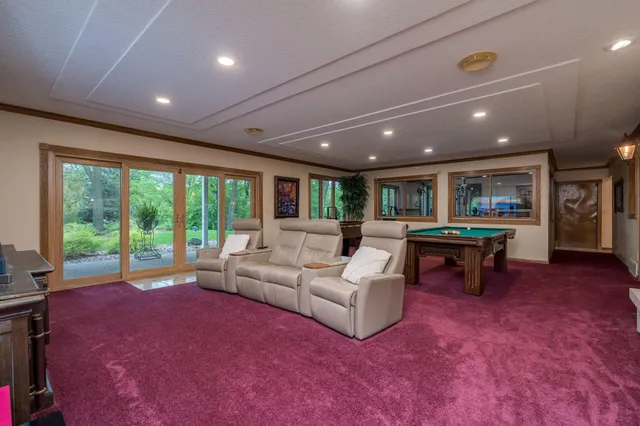 $1,099,000 | 17 Oriole Place, North Mankato, MN 56003