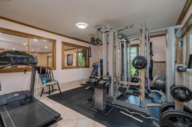 $1,099,000 | 17 Oriole Place, North Mankato, MN 56003