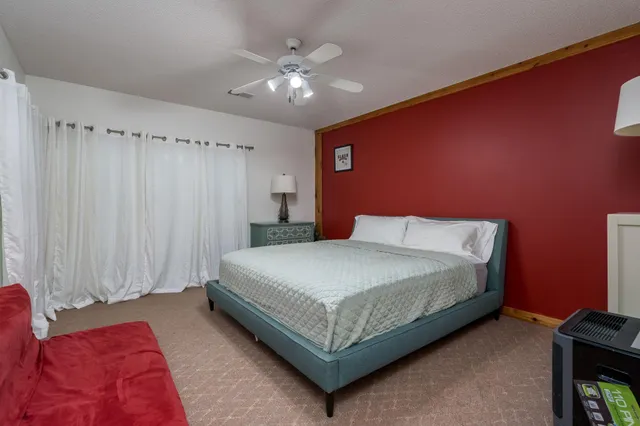 $1,099,000 | 17 Oriole Place, North Mankato, MN 56003