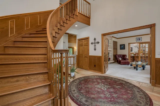 $1,099,000 | 17 Oriole Place, North Mankato, MN 56003