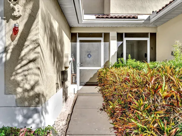 $369,000 | 9695 Porta Leona Lane, Boynton Beach, FL 33472