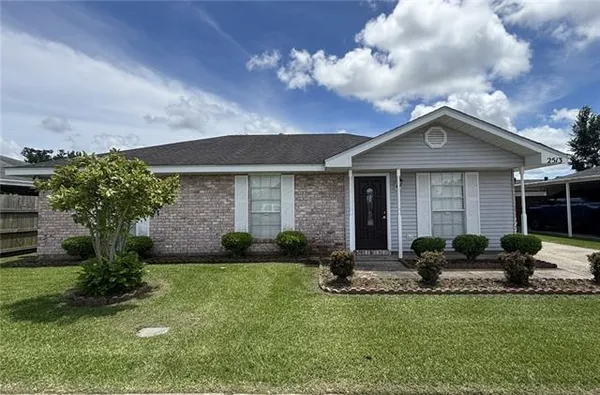 $210,000 | 2513 Rue Jesann, Marrero, LA 70072