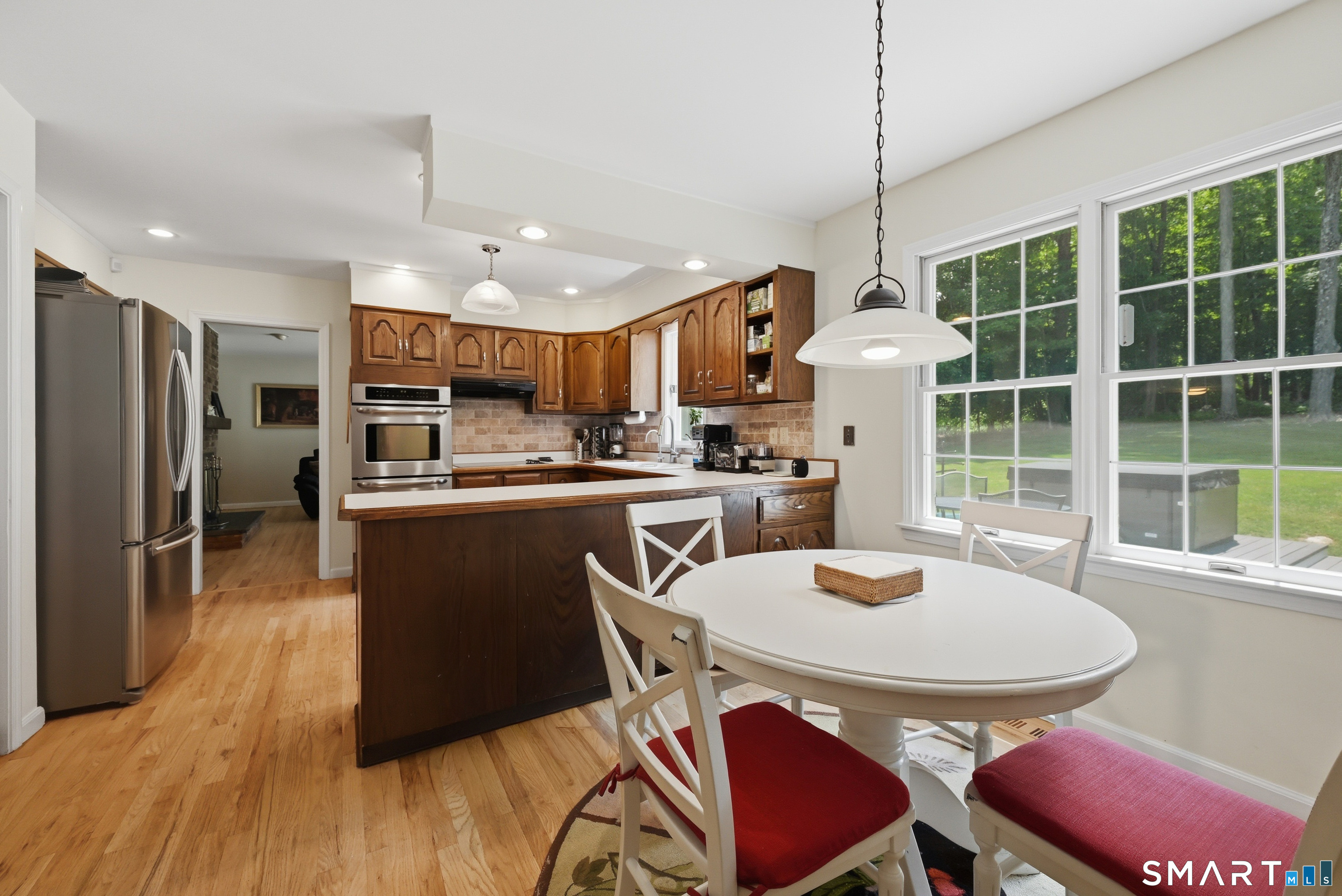 28 Wintergreen Hill Road Danbury, CT 06811 - Photo 8 of 39
