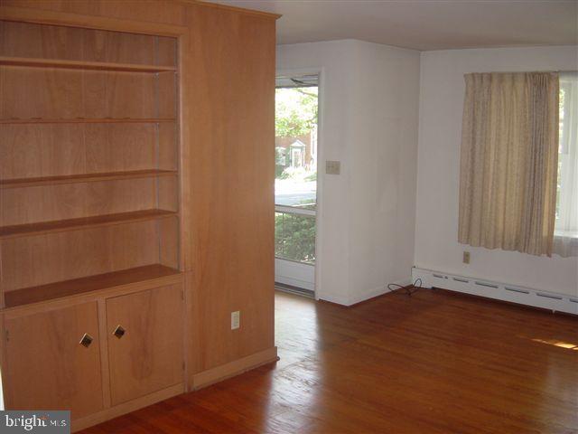 432 South Cedar Street Lititz, PA 17543 - Photo 6 of 9