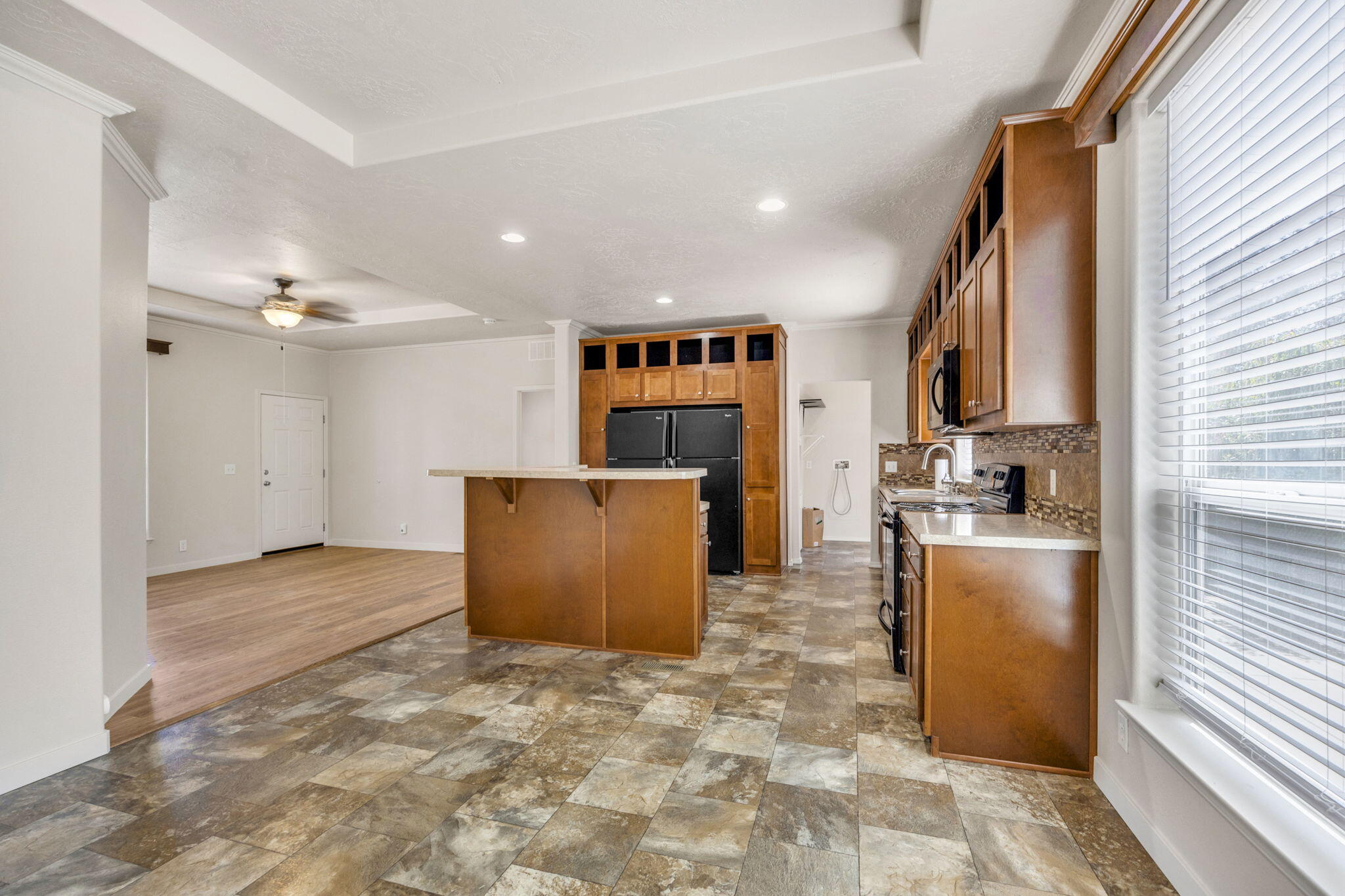 225 Wilson Road Central Point, OR 97502 - Photo 26 of 63 View of kitchen from living area