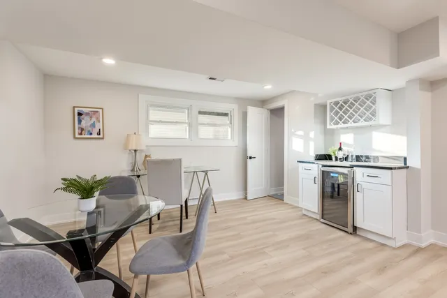 $747,700 | 9132 Lincolnwood Drive, Evanston, IL 60203