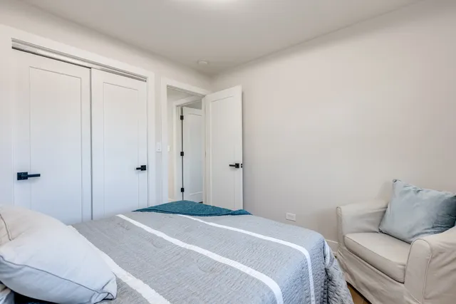 $747,700 | 9132 Lincolnwood Drive, Evanston, IL 60203