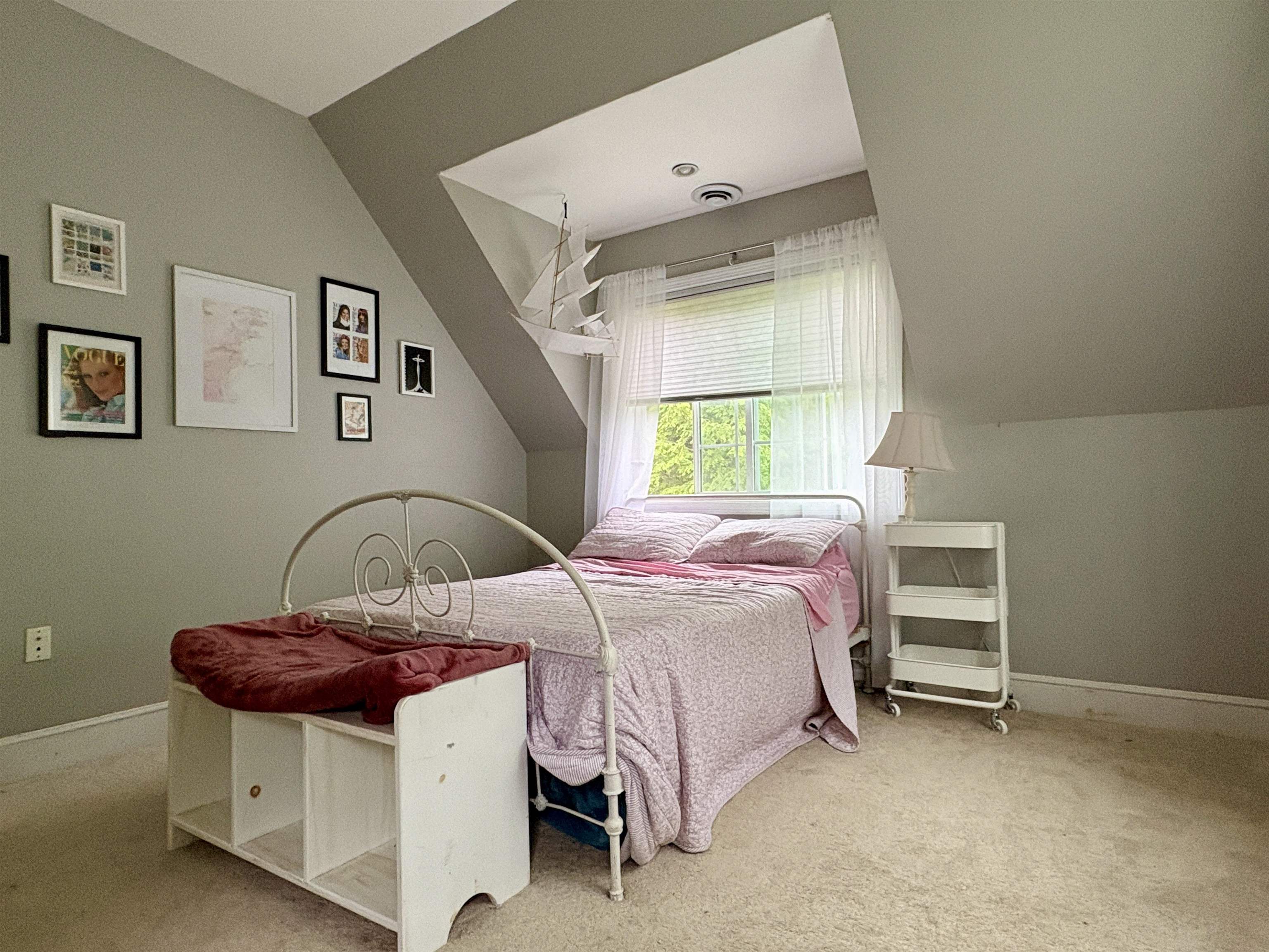 609 Marsh Family Road Hartford, VT 05059 - Photo 27 of 33