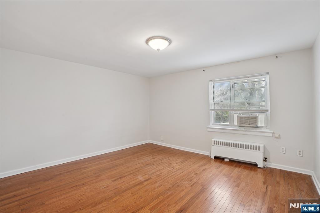 475 Colonial Terrace, Unit 5 Hackensack, NJ 07601 - Photo 18 of 21