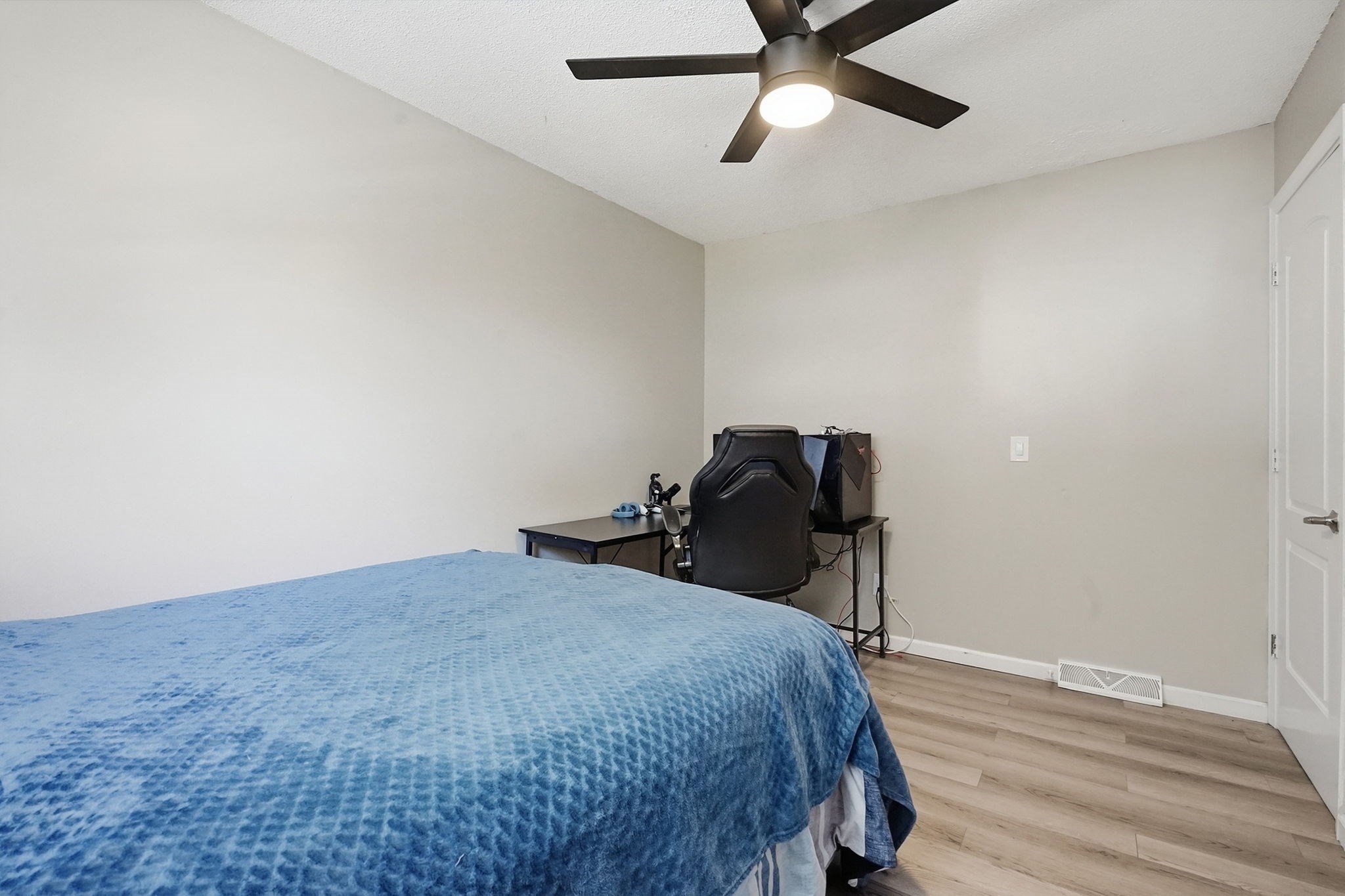 191 Lamont Street Springfield, MA 01119 - Photo 26 of 41 Gallery Image 26