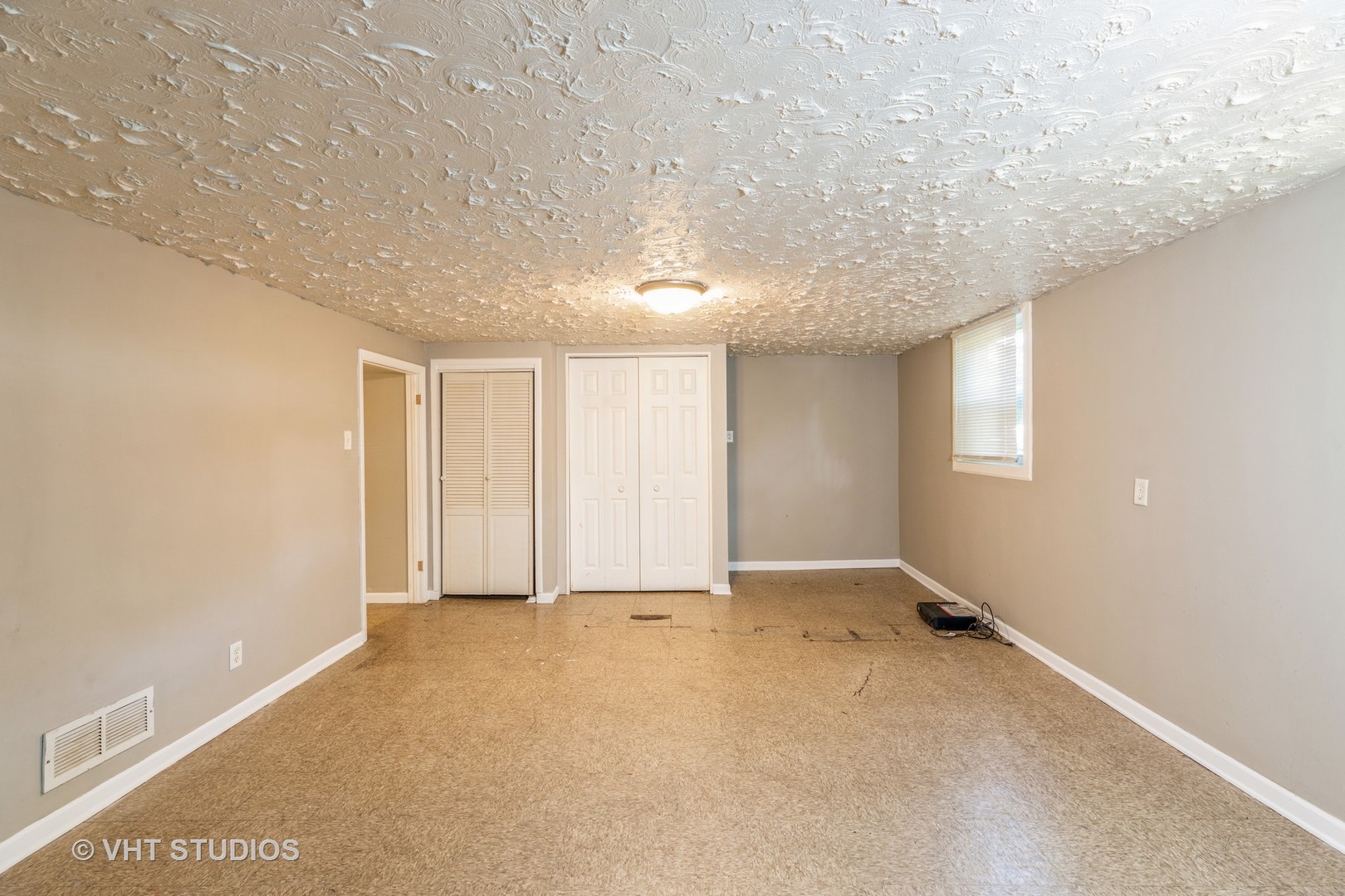 3941 169th Street Country Club Hills, IL 60478 - Photo 21 of 22 a view of an empty room