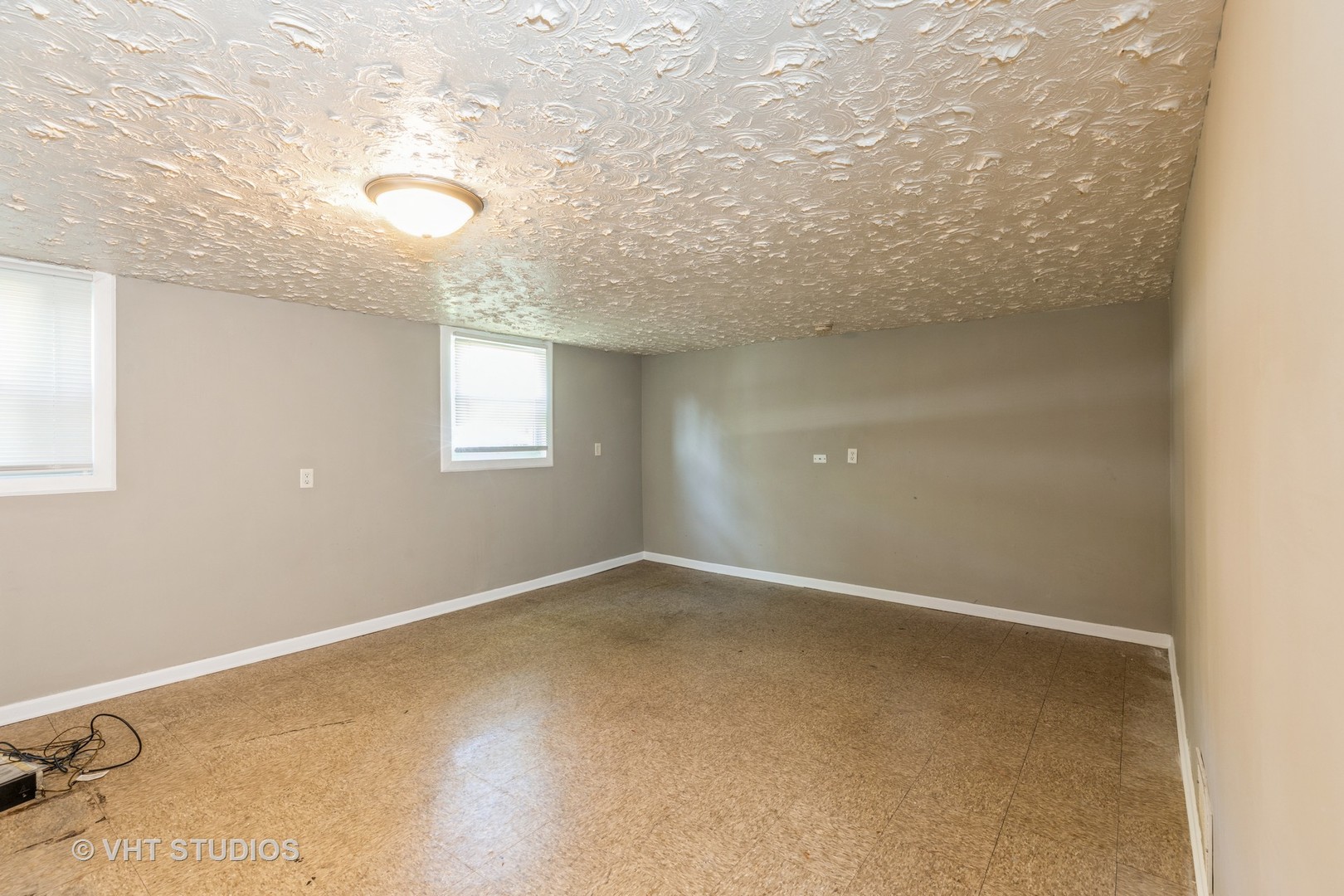 3941 169th Street Country Club Hills, IL 60478 - Photo 22 of 22 an empty room with windows