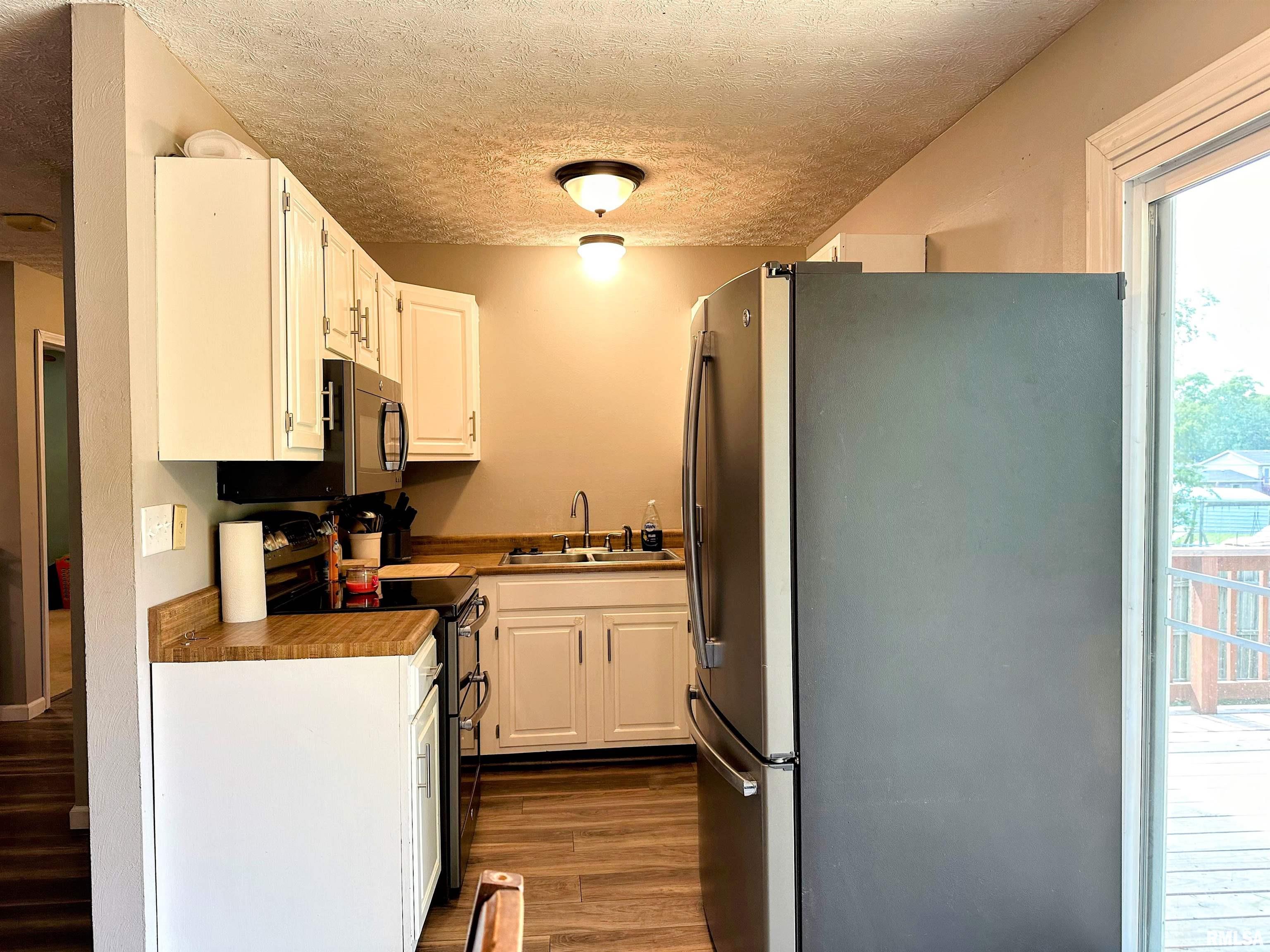 910 Airport Road Mount Vernon, IL 62864 - Photo 13 of 54 Gallery Image 13