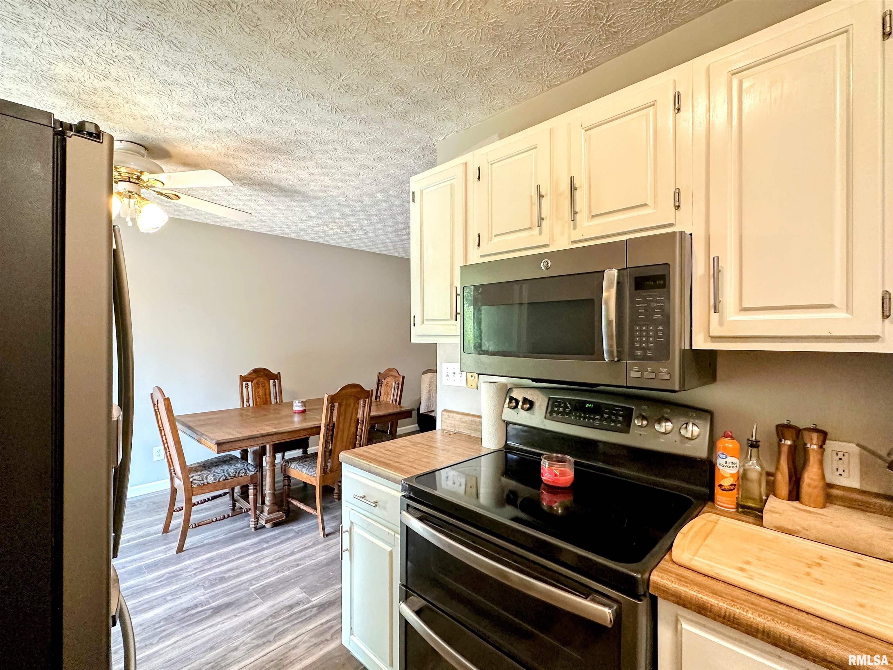 910 Airport Road Mount Vernon, IL 62864 - Photo 14 of 54 Gallery Image 14