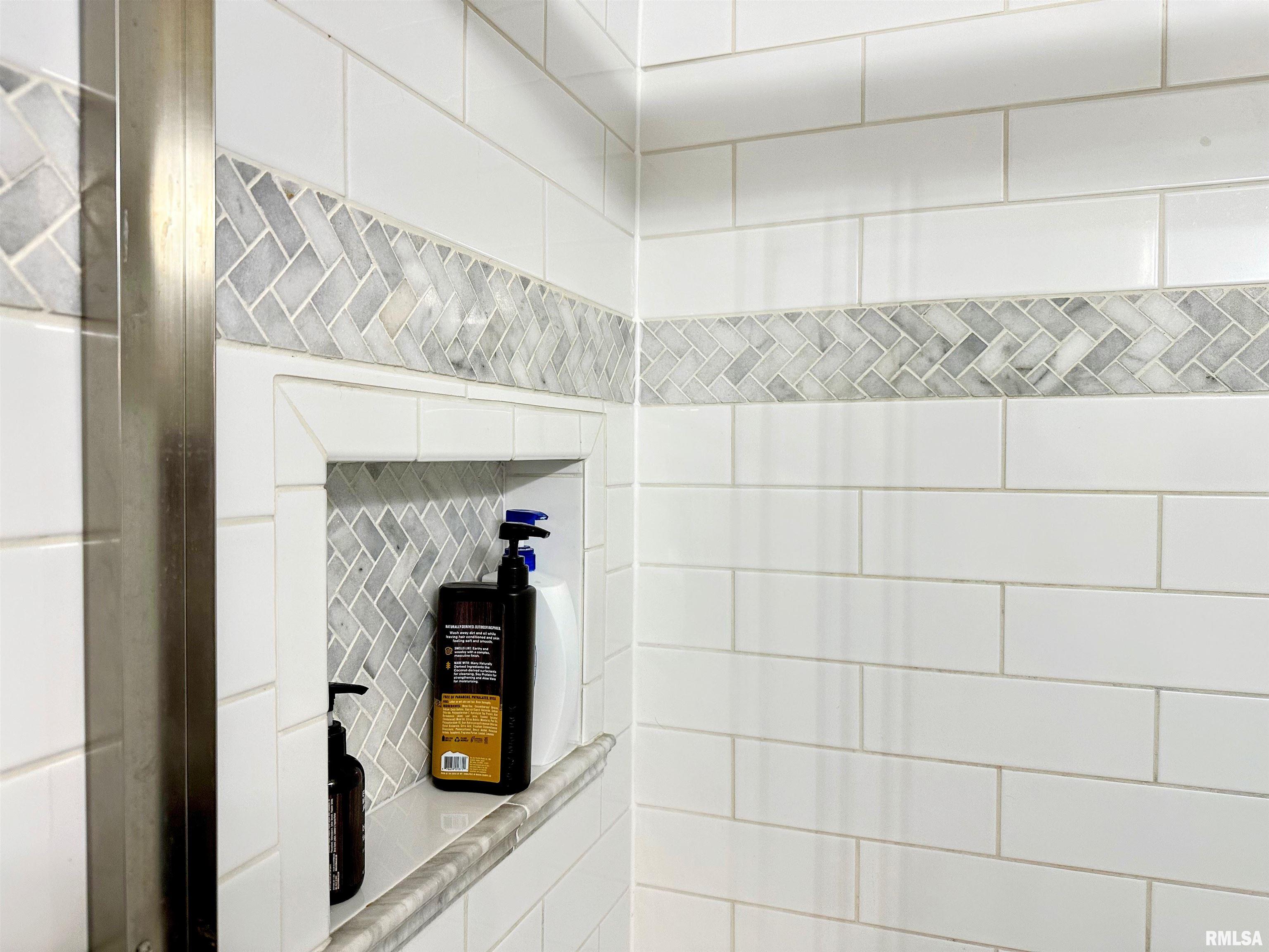 910 Airport Road Mount Vernon, IL 62864 - Photo 24 of 54 Gallery Image 24