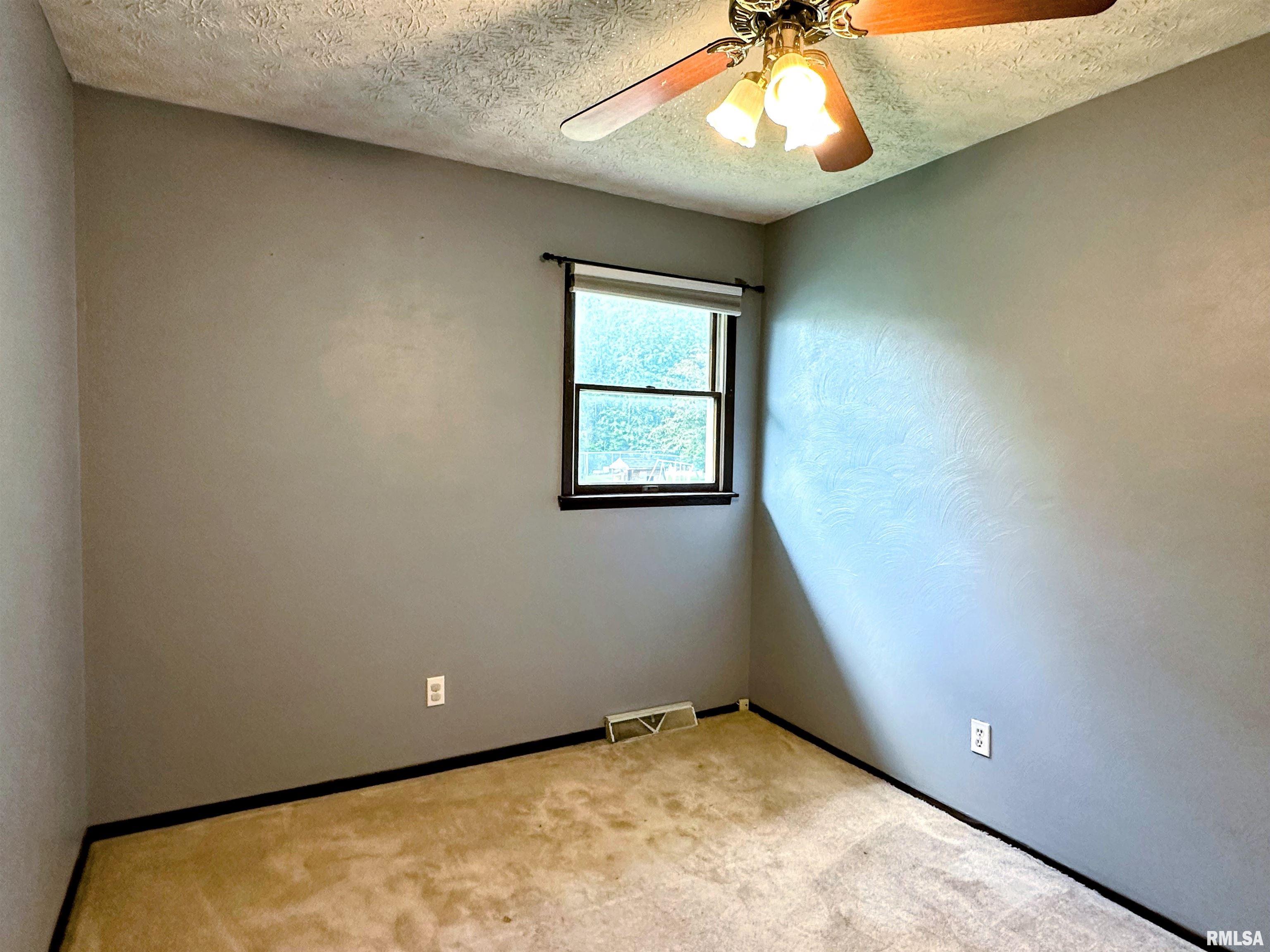 910 Airport Road Mount Vernon, IL 62864 - Photo 27 of 54 Gallery Image 27