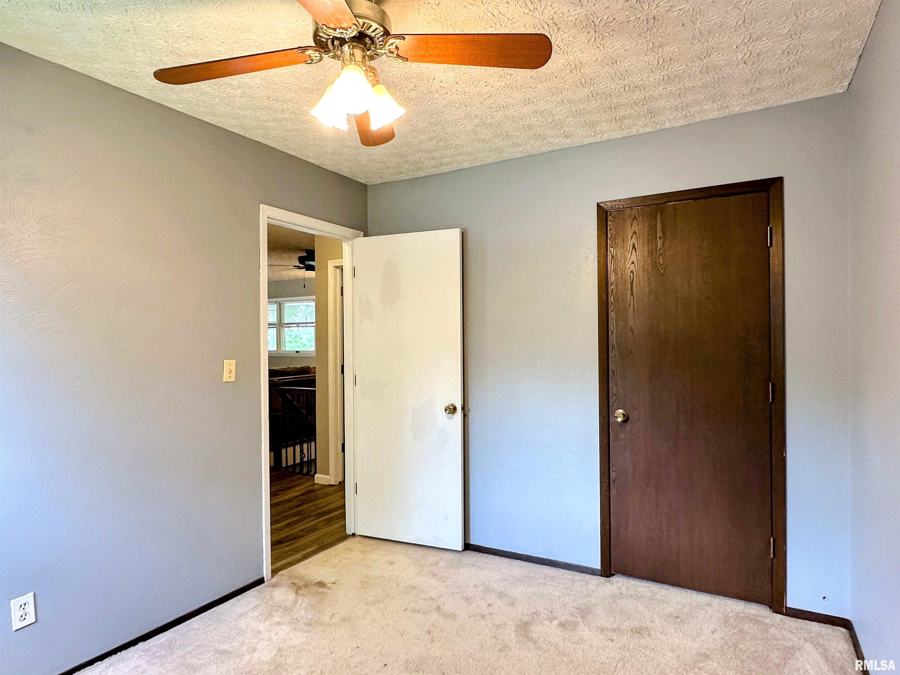 910 Airport Road Mount Vernon, IL 62864 - Photo 28 of 54 Gallery Image 28
