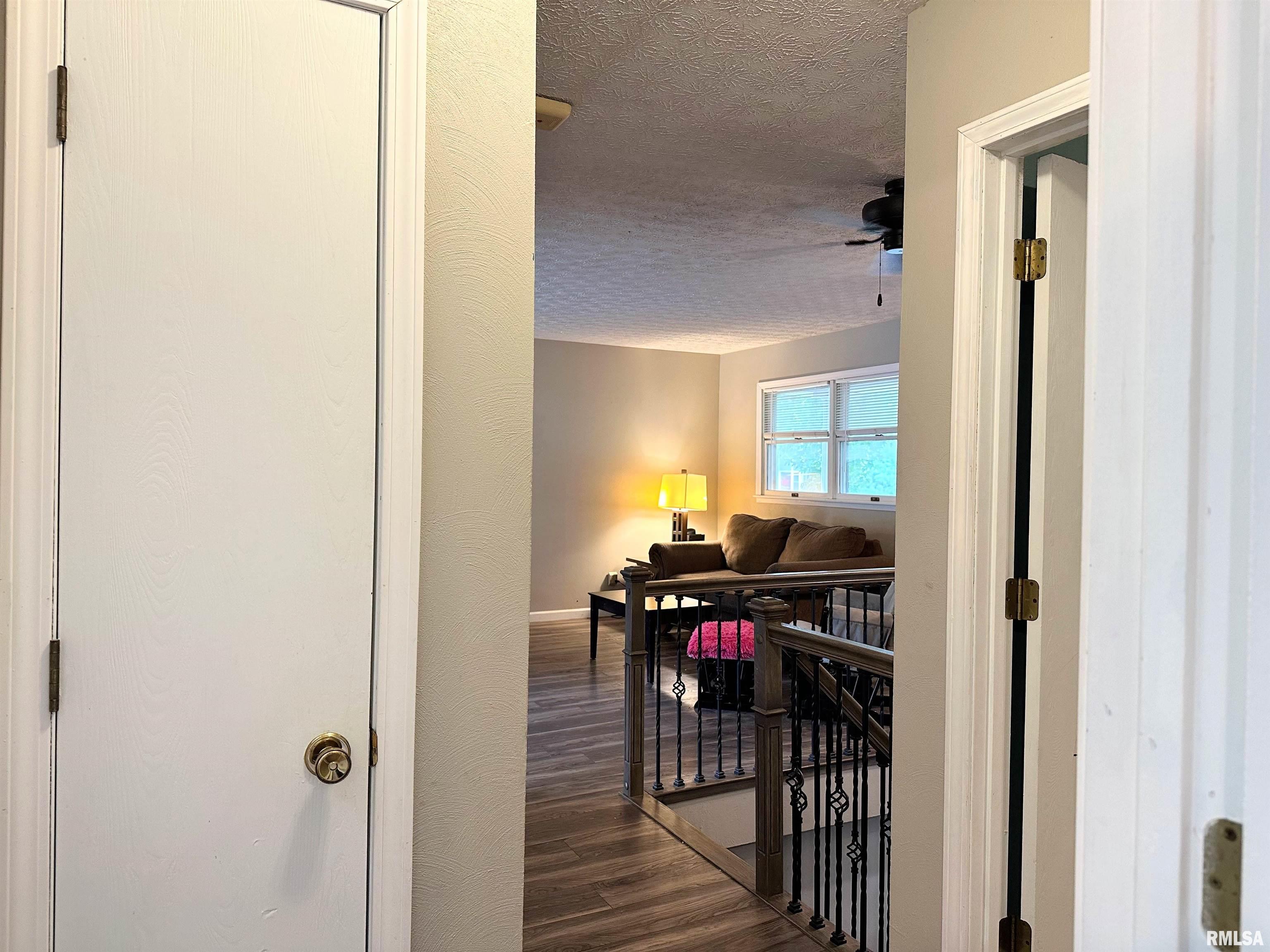 910 Airport Road Mount Vernon, IL 62864 - Photo 29 of 54 Gallery Image 29