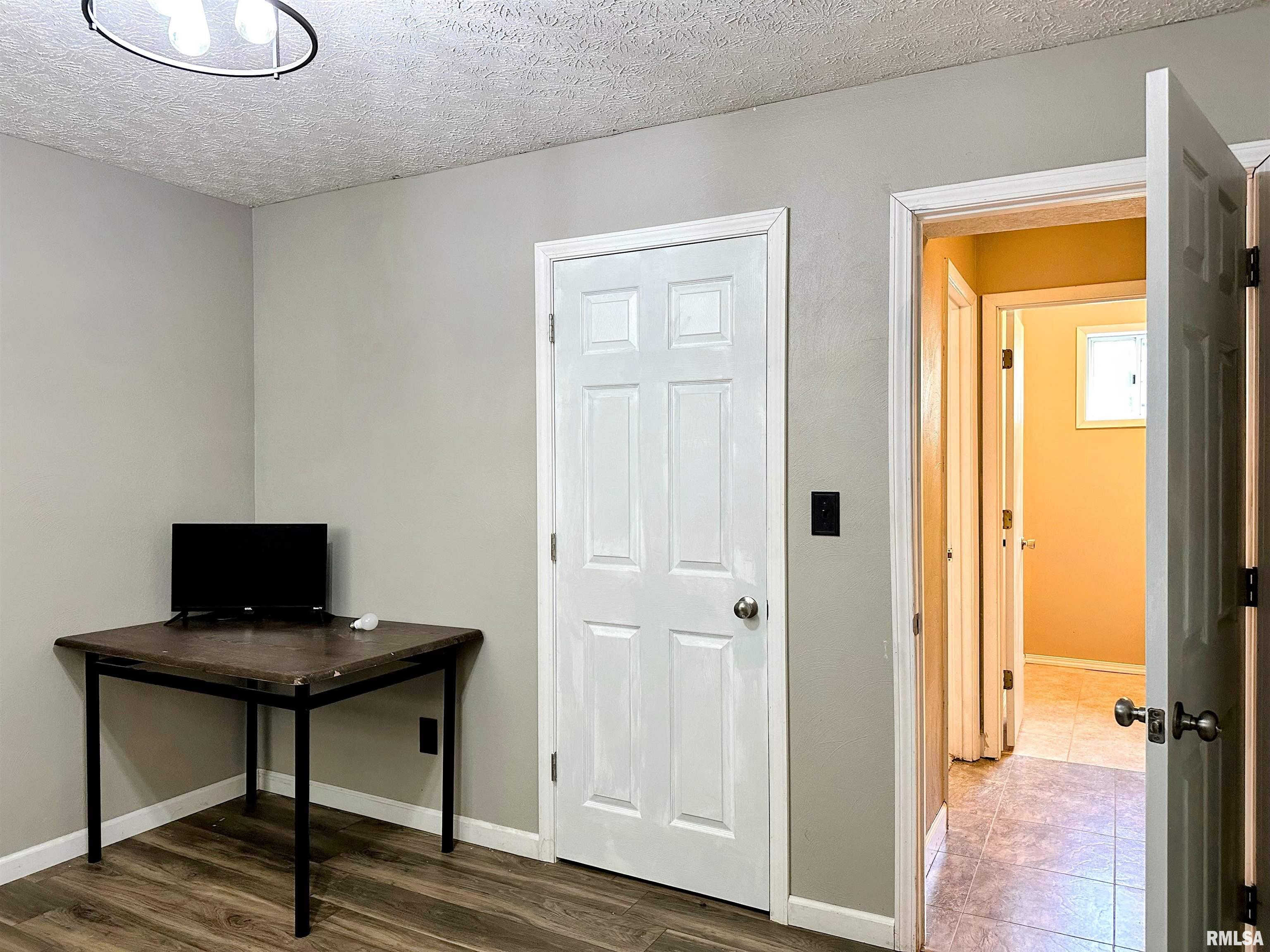 910 Airport Road Mount Vernon, IL 62864 - Photo 40 of 54 Gallery Image 40