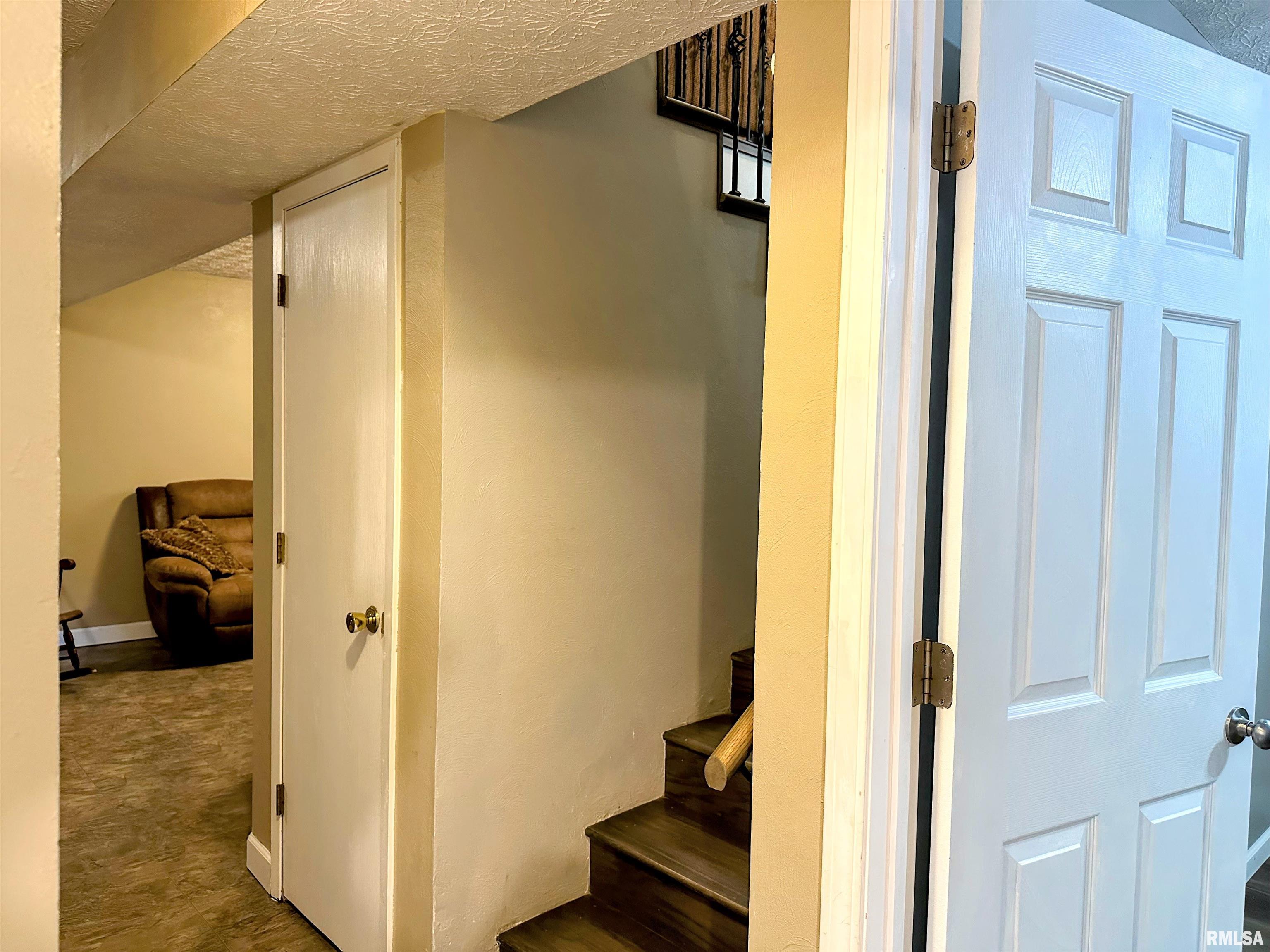 910 Airport Road Mount Vernon, IL 62864 - Photo 43 of 54 Gallery Image 43