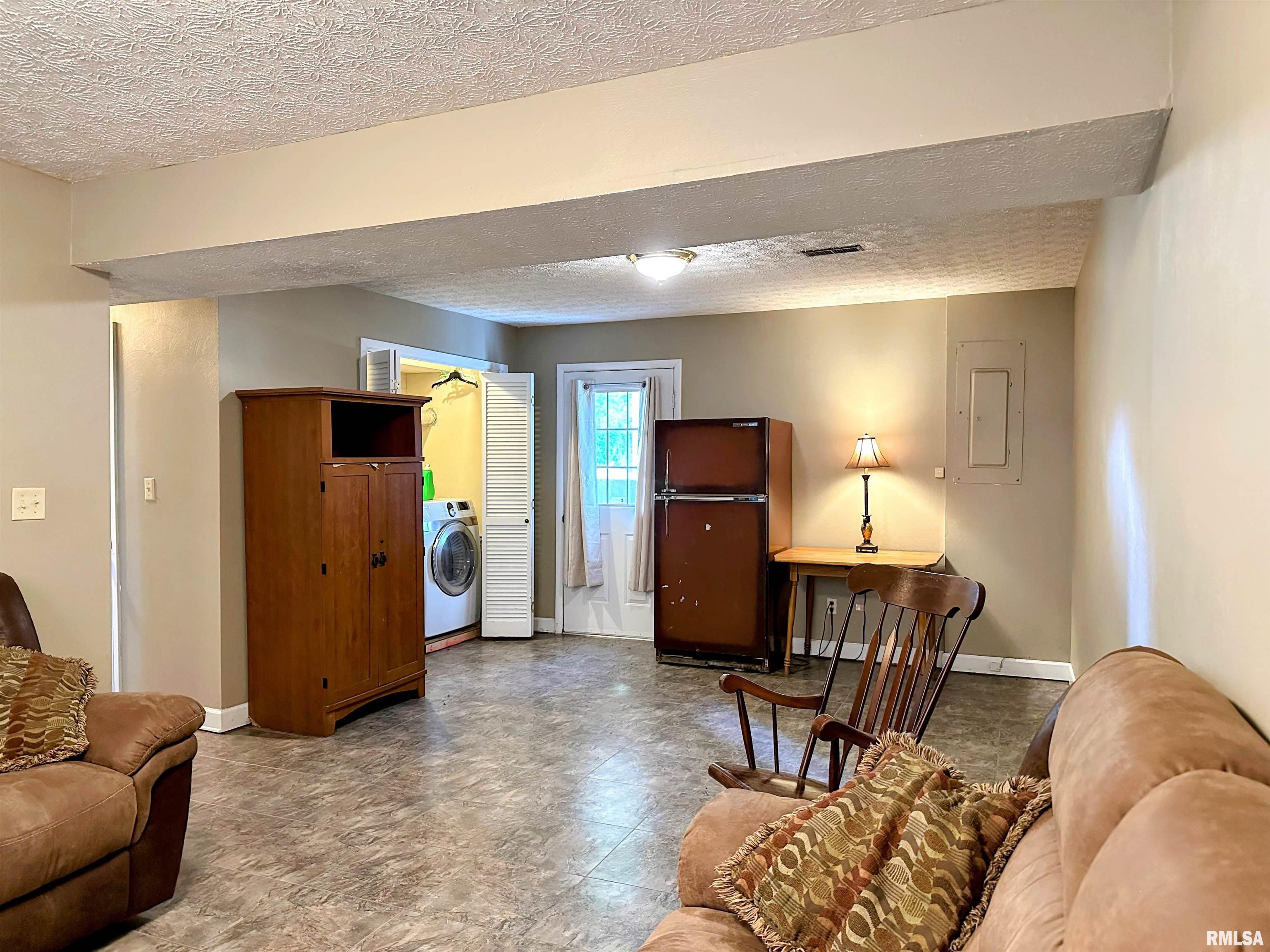 910 Airport Road Mount Vernon, IL 62864 - Photo 46 of 54 Gallery Image 46