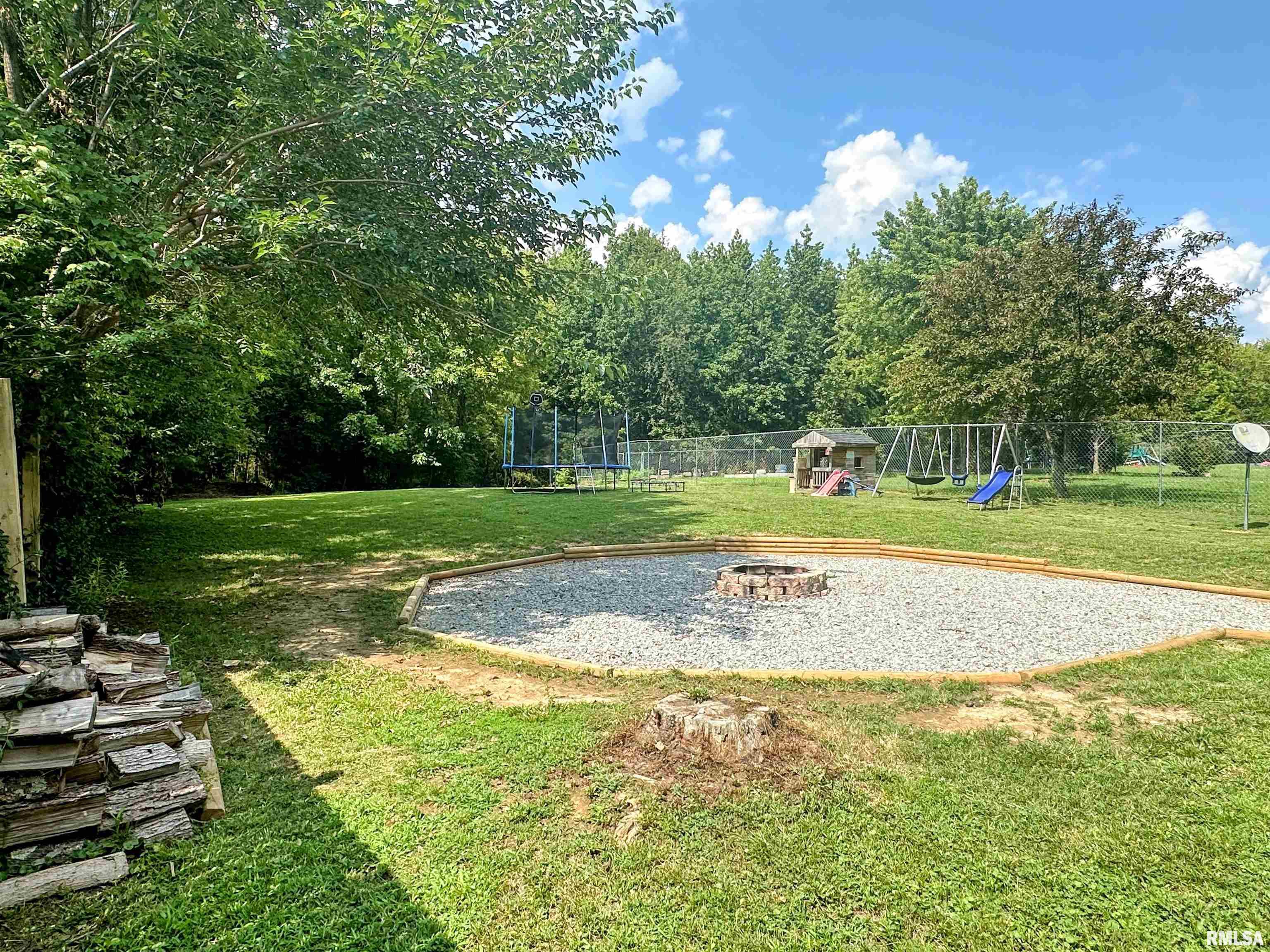 910 Airport Road Mount Vernon, IL 62864 - Photo 8 of 54 Gallery Image 8