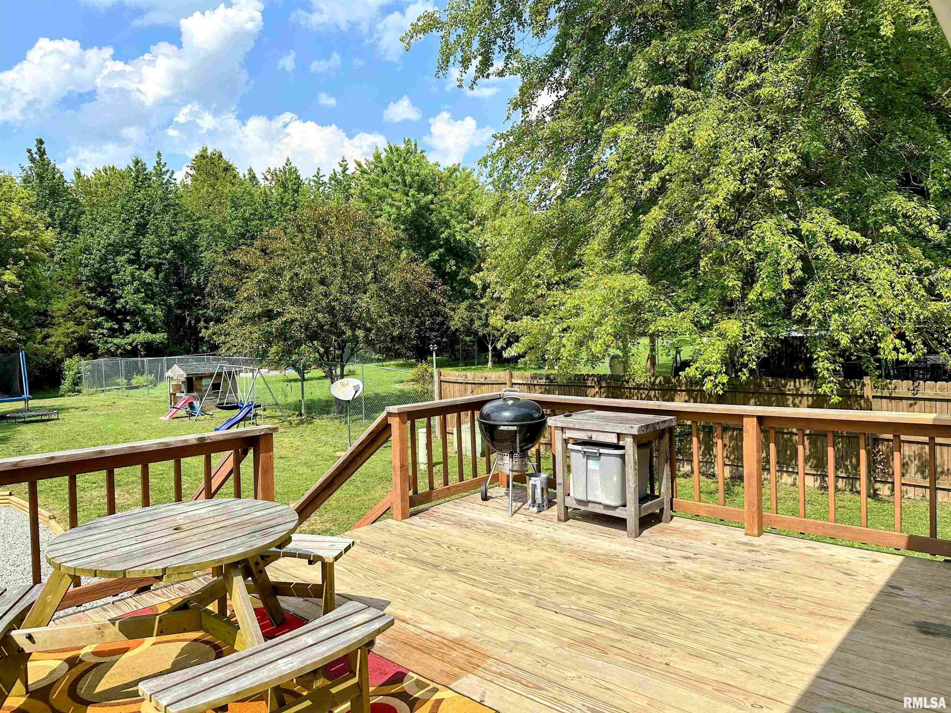 910 Airport Road Mount Vernon, IL 62864 - Photo 10 of 54 Gallery Image 10