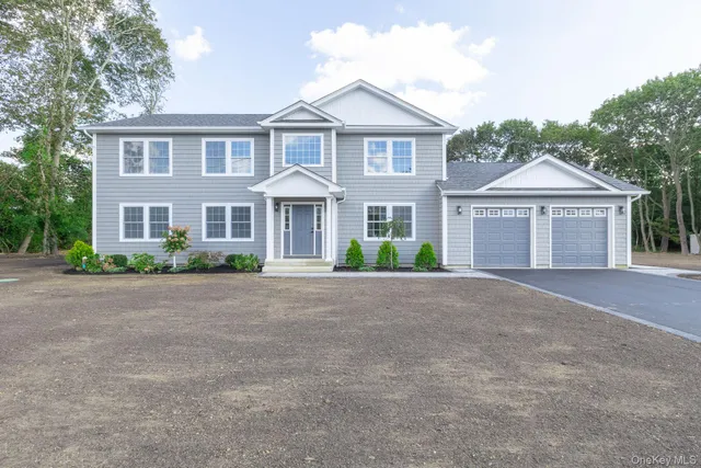 $1,125,000 | 92 Park Street, Blue Point, NY 11715