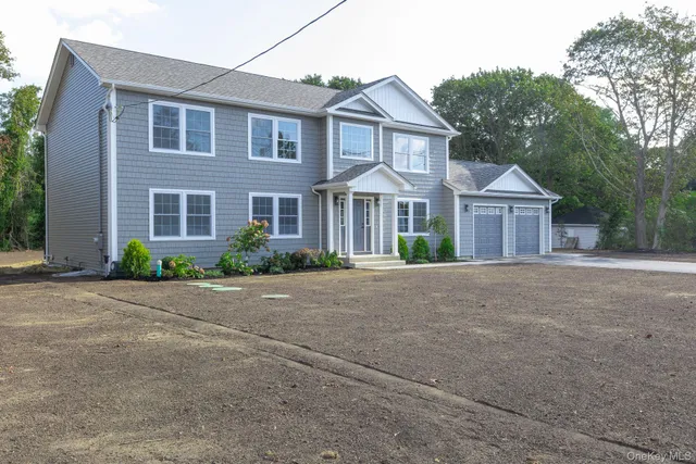 $1,125,000 | 92 Park Street, Blue Point, NY 11715