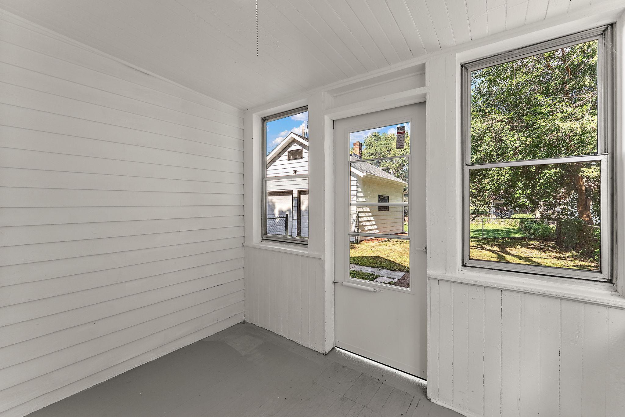 303 Cesar Chavez Street St. Paul, MN 55107 - Photo 22 of 27