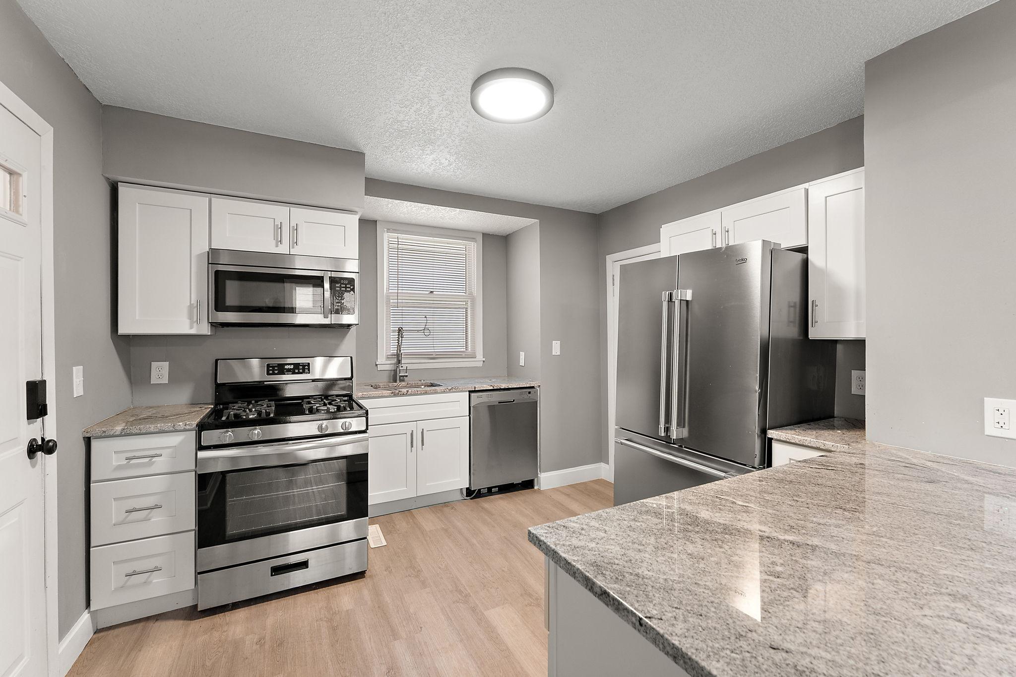 303 Cesar Chavez Street St. Paul, MN 55107 - Photo 3 of 27