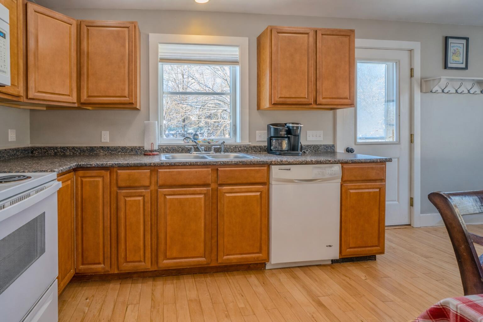 36 Belfast Augusta Road Searsmont, ME 04973 - Photo 3 of 33 kitchen
