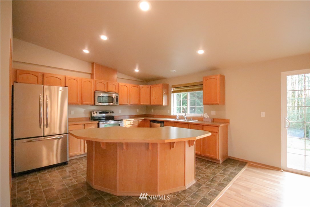 62 Malone Hill Road Elma, WA 98541 - Photo 15 of 24 Gallery Image 15
