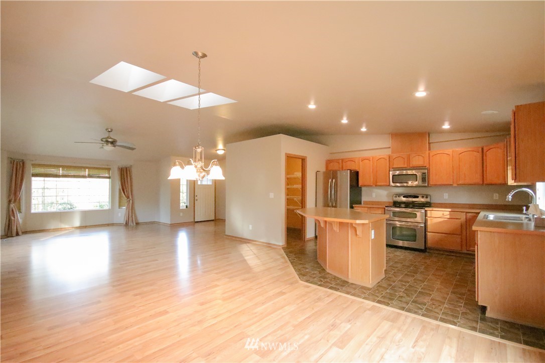 62 Malone Hill Road Elma, WA 98541 - Photo 16 of 24 Gallery Image 16