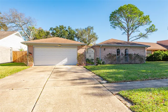 $2,200 | 10215 Kirkwren Drive, Houston, TX 77089