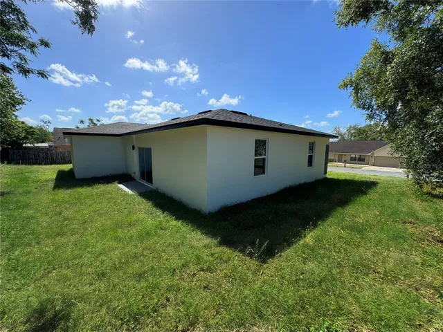 $1,950 | 15229 Southwest 39th Circle, Ocala, FL 34473