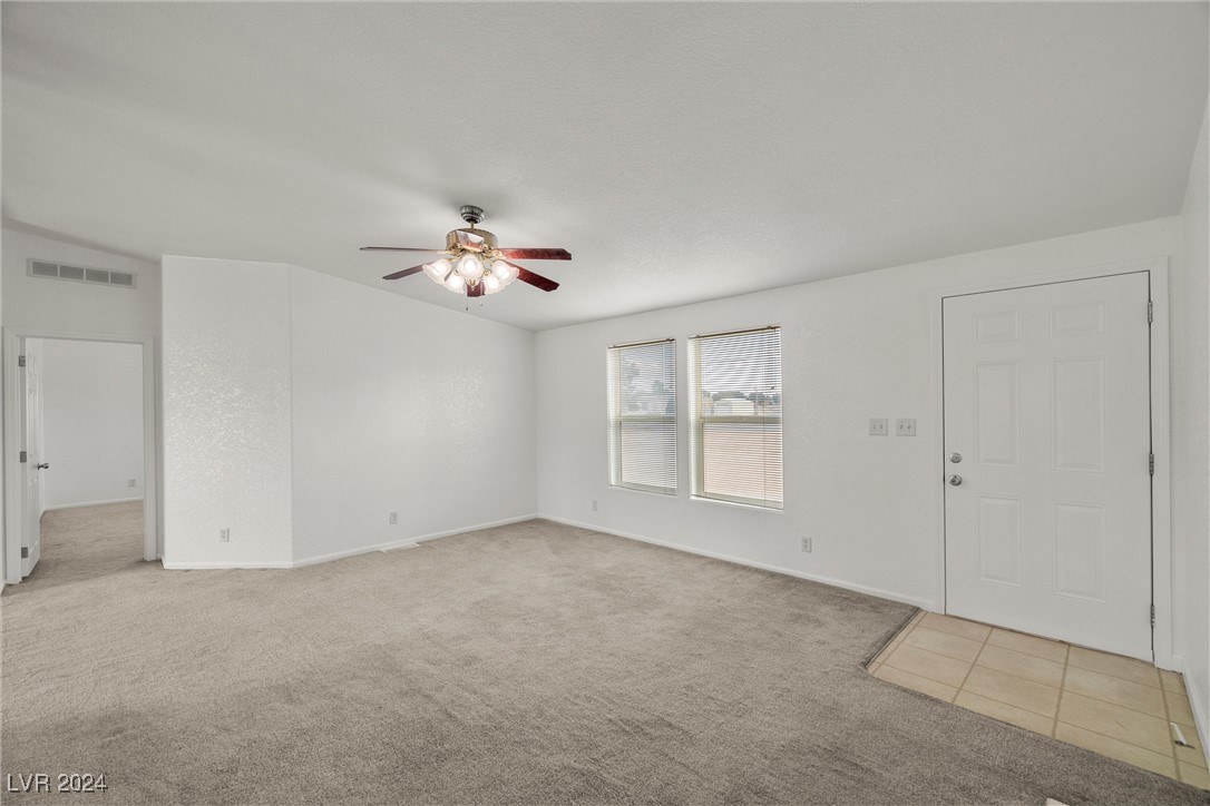 3130 McGraw Road Pahrump, NV 89061 - Photo 8 of 42 LIVING ROOM