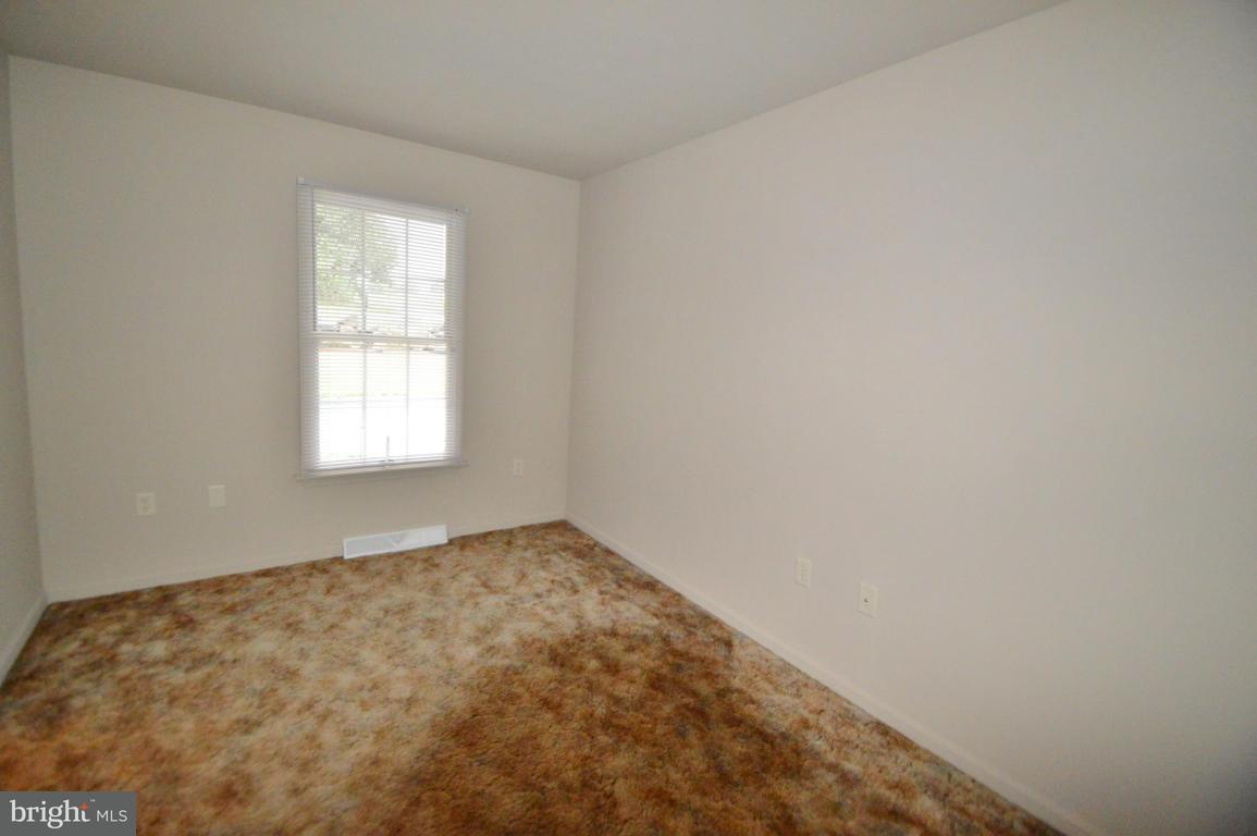 2737 Mountain Road Manheim, PA 17545 - Photo 14 of 21