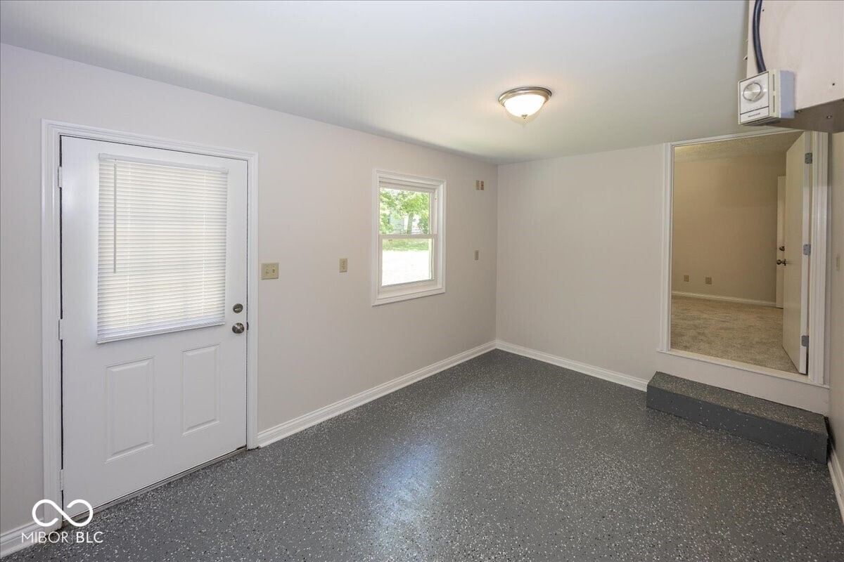406 Mount Street Greenfield, IN 46140 - Photo 12 of 24