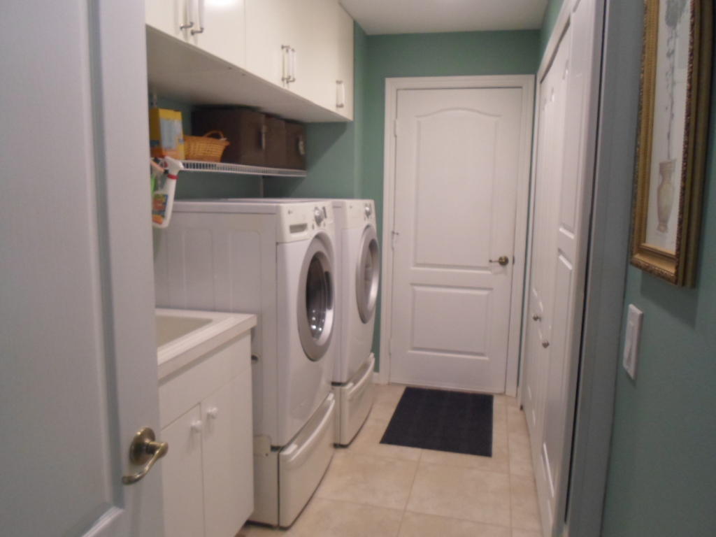 2051 Southwest Del Rio Boulevard Port St. Lucie, FL 34953 - Photo 50 of 52 SAM_2245