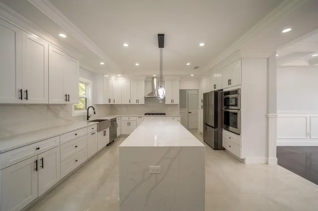 $1,799,000 | 770 Cedar Street, Syosset, NY 11791