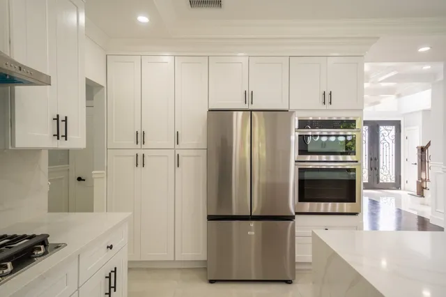 $1,799,000 | 770 Cedar Street, Syosset, NY 11791