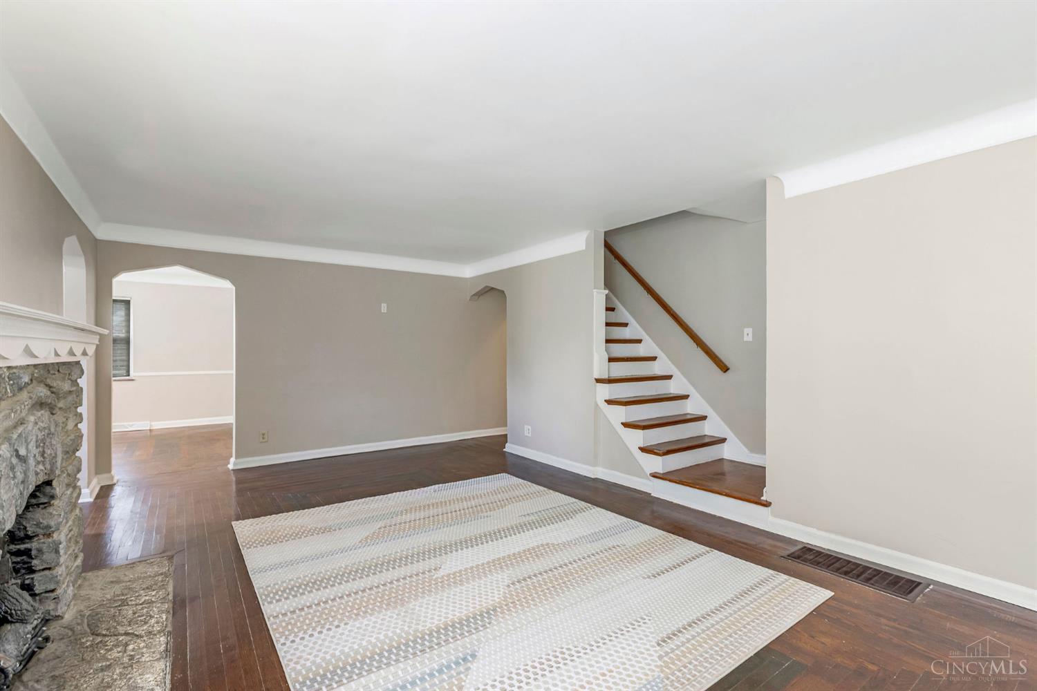 2936 North Bend Road Cincinnati, OH 45239 - Photo 7 of 50 Gallery Image 7