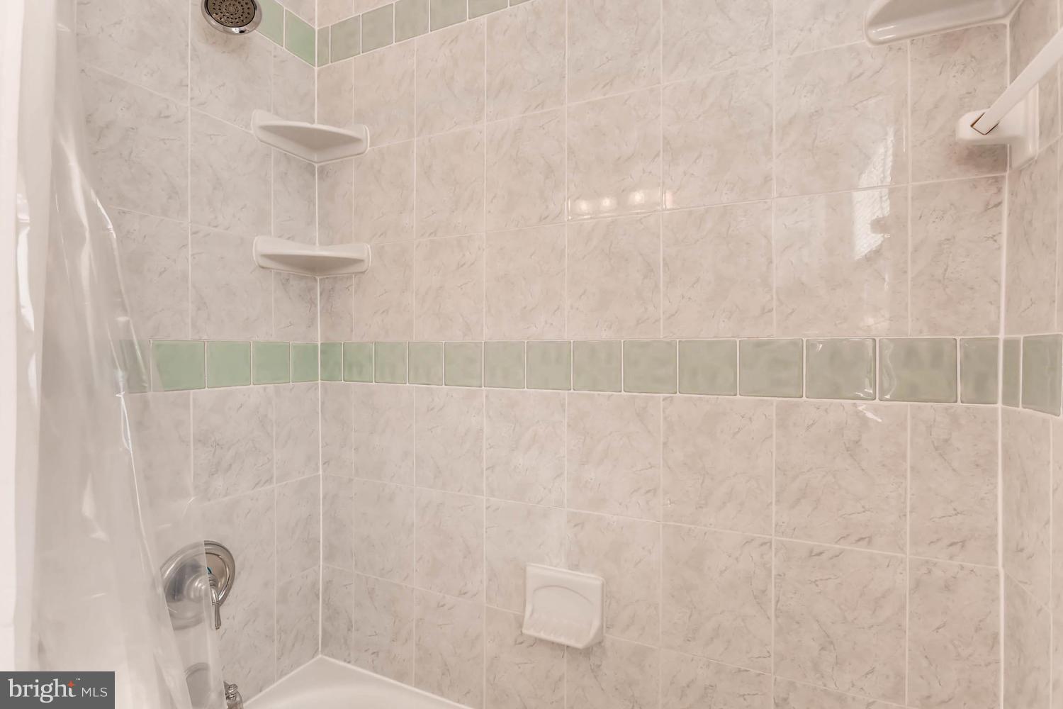 1604 Aberdeen Road Baltimore, MD 21286 - Photo 17 of 30 Bath