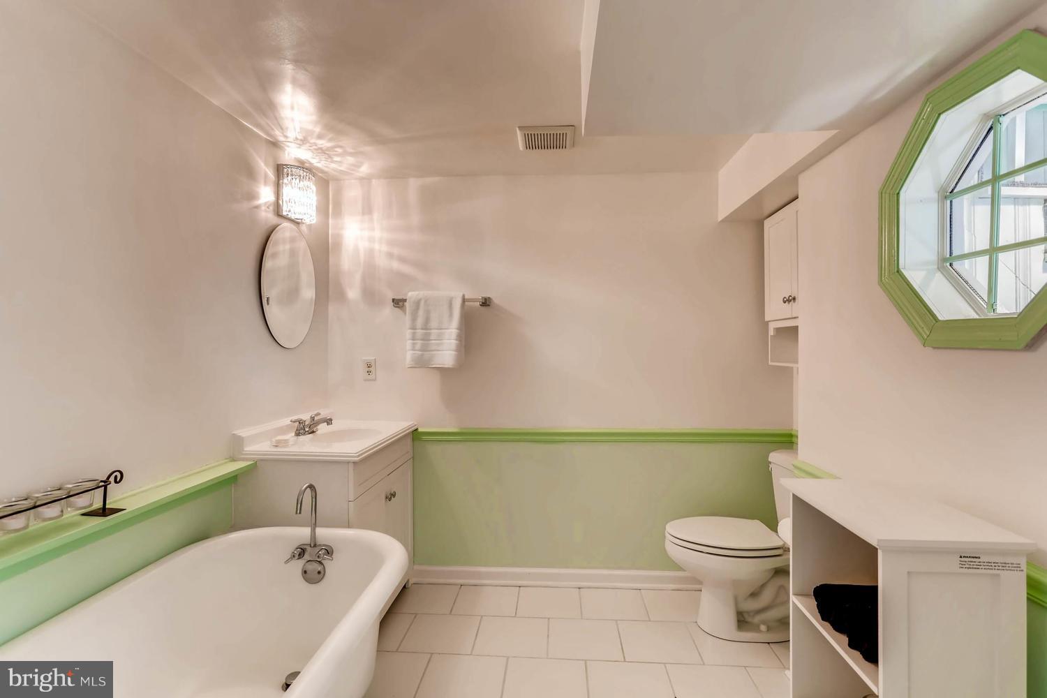 1604 Aberdeen Road Baltimore, MD 21286 - Photo 22 of 30 Lowerl Level Bathroom