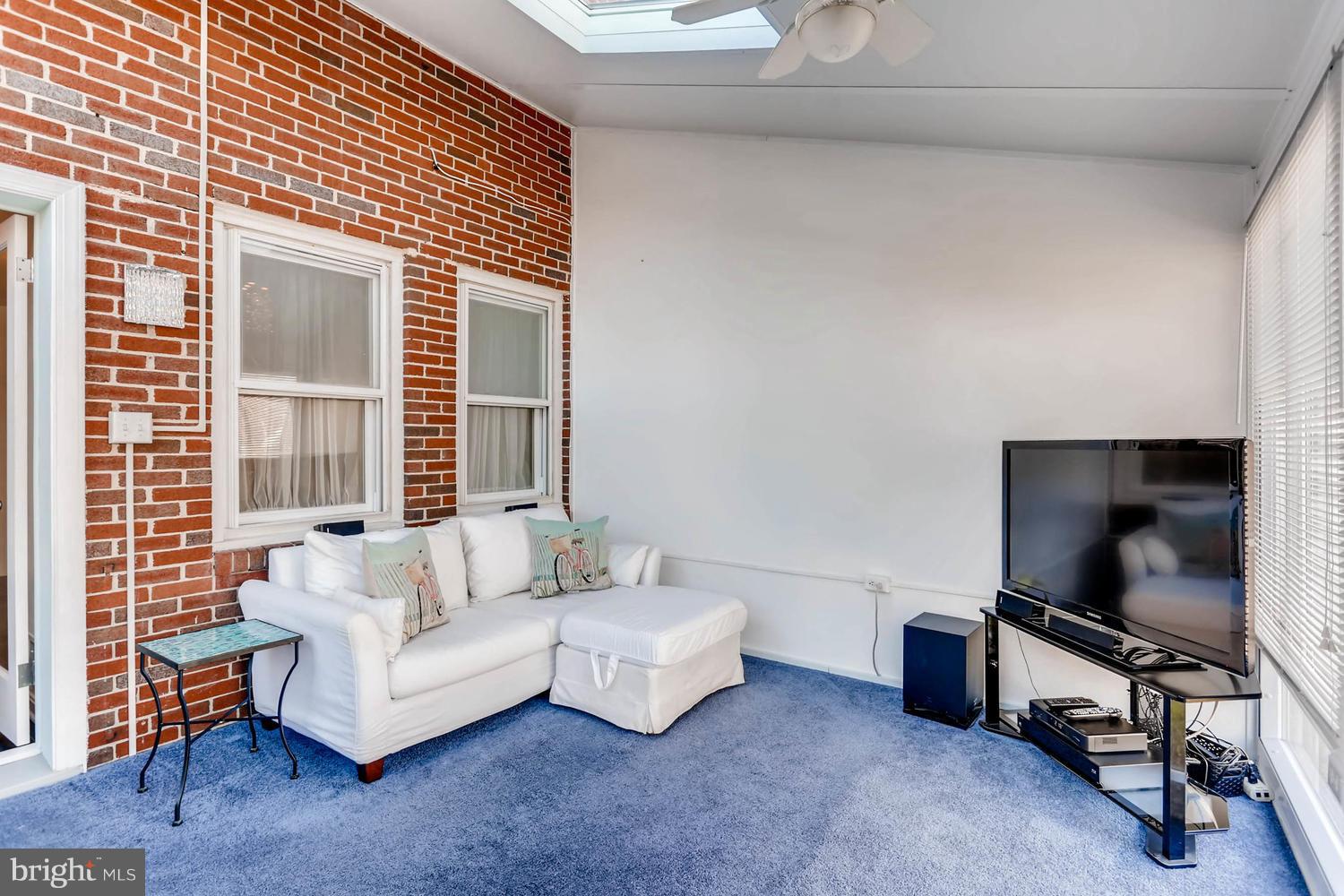 1604 Aberdeen Road Baltimore, MD 21286 - Photo 26 of 30 Sunroom has Heat & AC