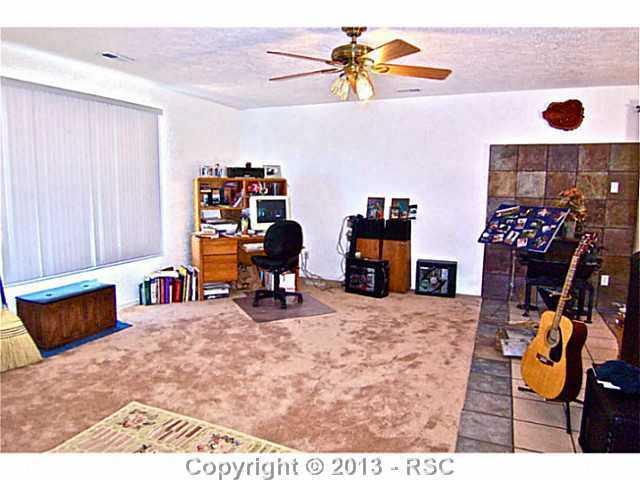 1425 Loflin Road Colorado Springs, CO 80930 - Photo 10 of 25